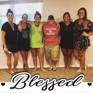 Meet your Posher, Traci